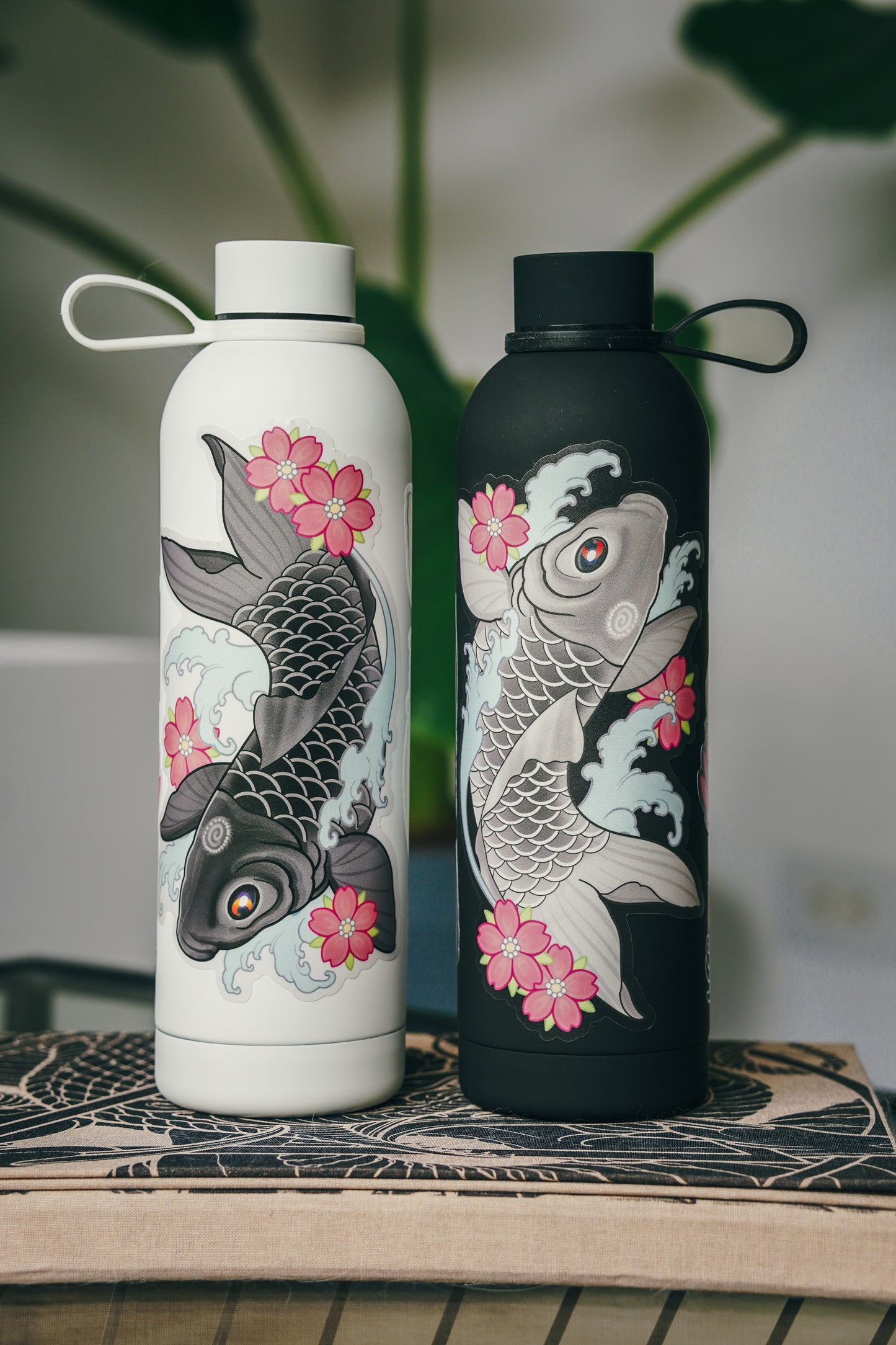 BOTELLA 750 ML ¨ YING YANG KOI¨